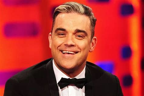 robbie williams gay|Robbie Williams says he used to identify as somewhat gay but。